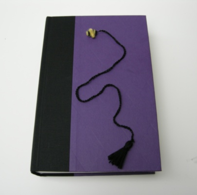 BeeBlackBookmark